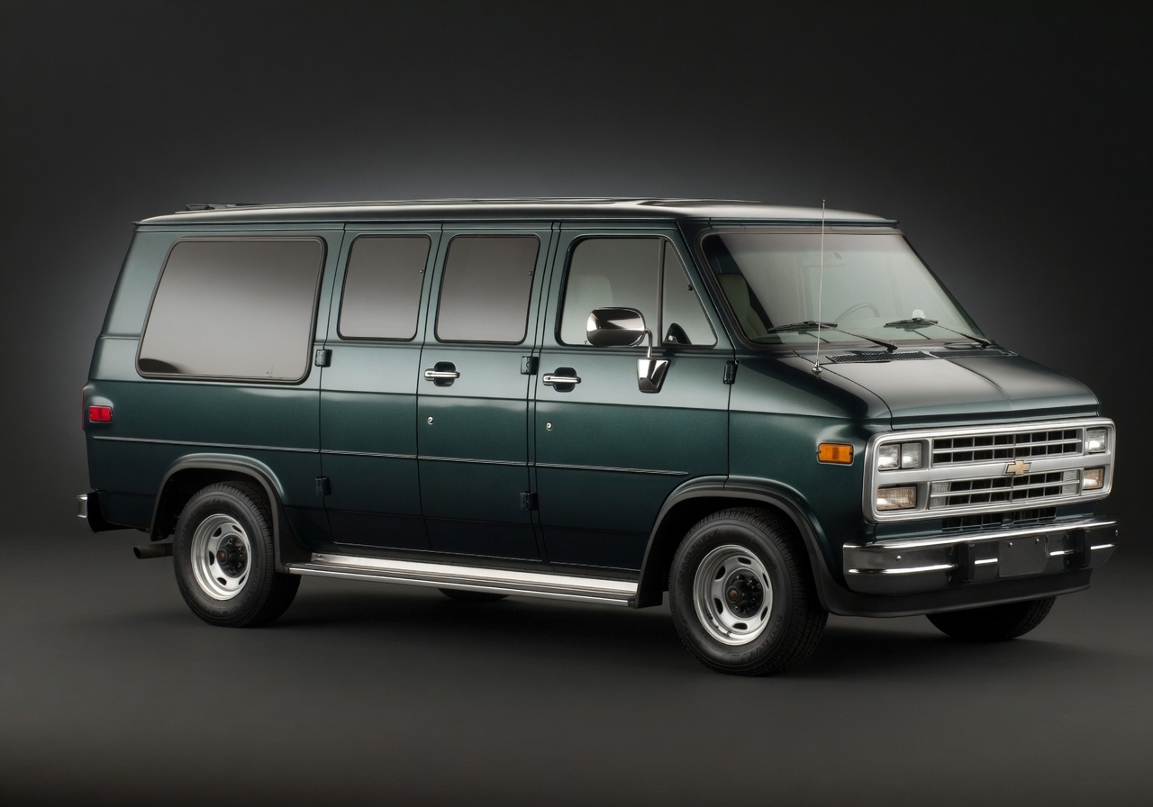 Illustration of a 1993 Chevrolet Sportvan G10