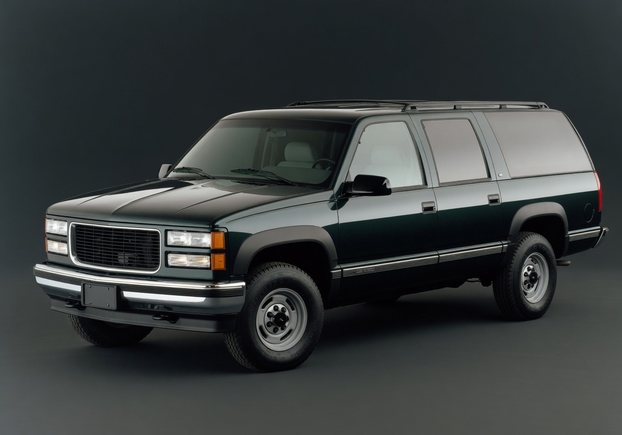 Illustration of a 1993 GMC Suburban 2500