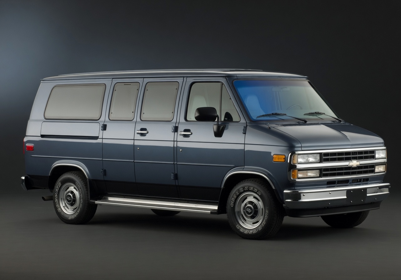 Illustration of a 1996 Chevrolet G-Series 1500